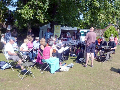 [Error! Image Sidmouth 2012 001.jpg is not available.]